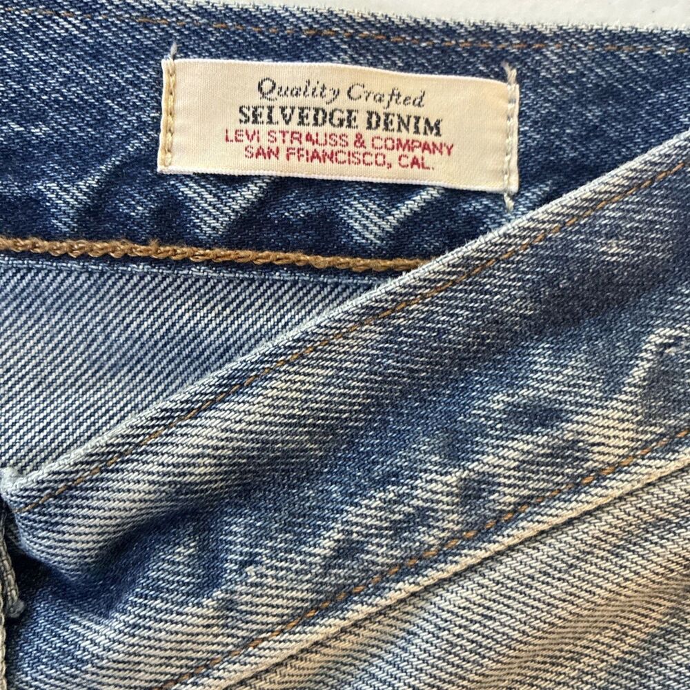 Levi’s Premium 90’s Women 501 Selvedge VTG Denim Big E Red Tab Jeans Med Wash 26 - Picture 8 of 16